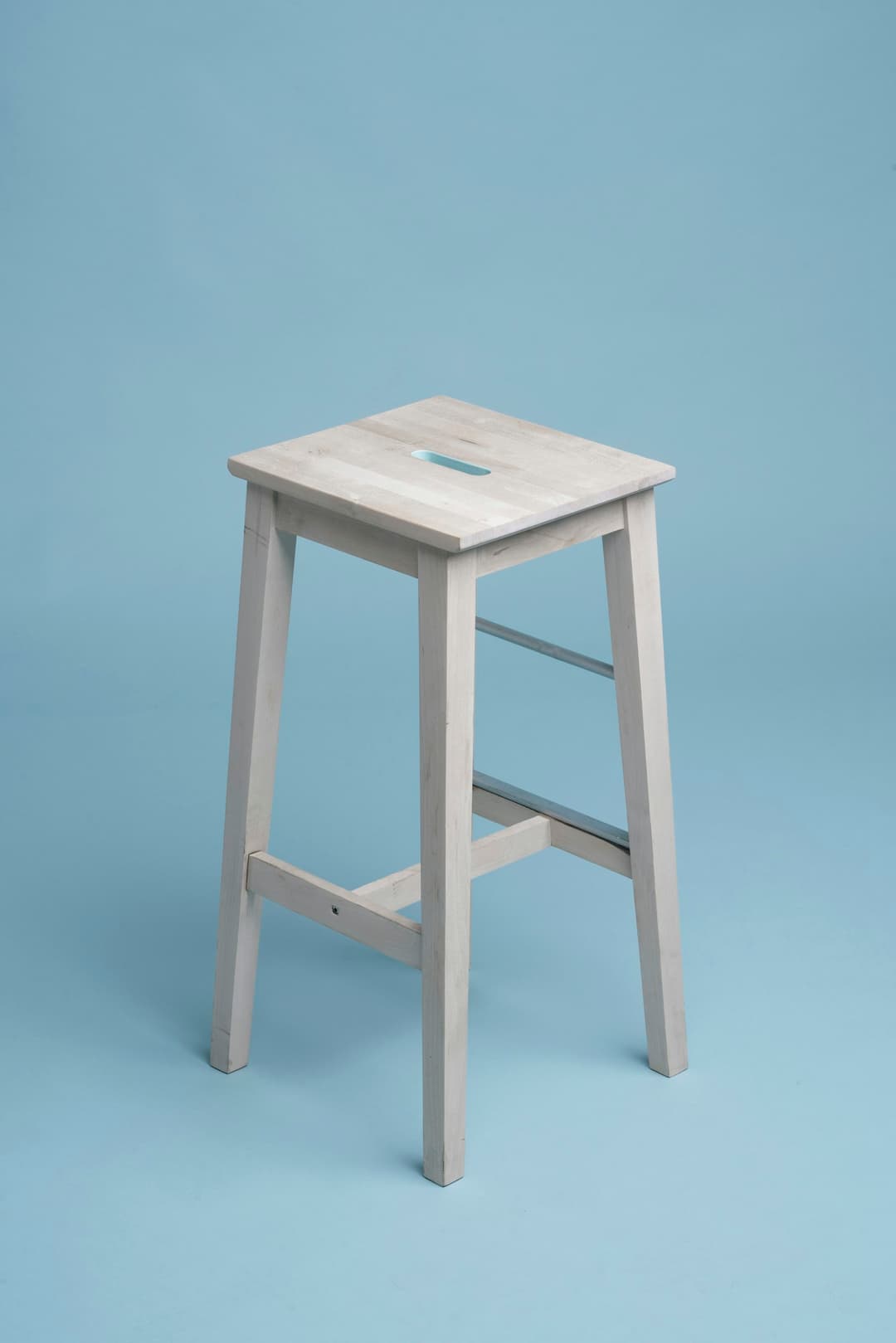 Heller Holzhocker